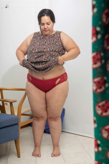 fat ghetto girls pussy hot nude images