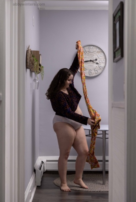 latina thickum kitty craves for random guys cock beautiful naked galleries