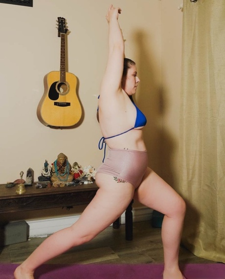 big asssa fuckin garil and naked image