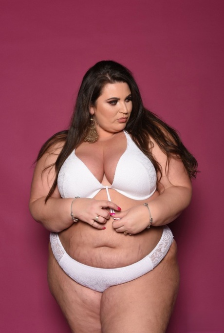 among us fat ass nice pics