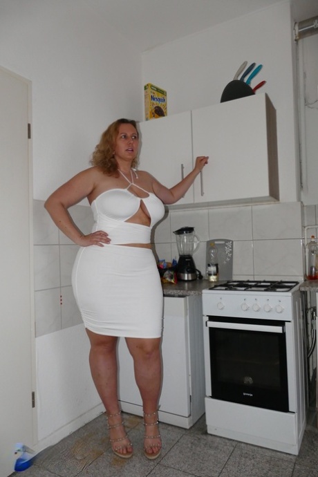 bbw burping and farting free nude photo