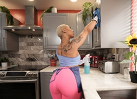 thick latina ai free naked gallery