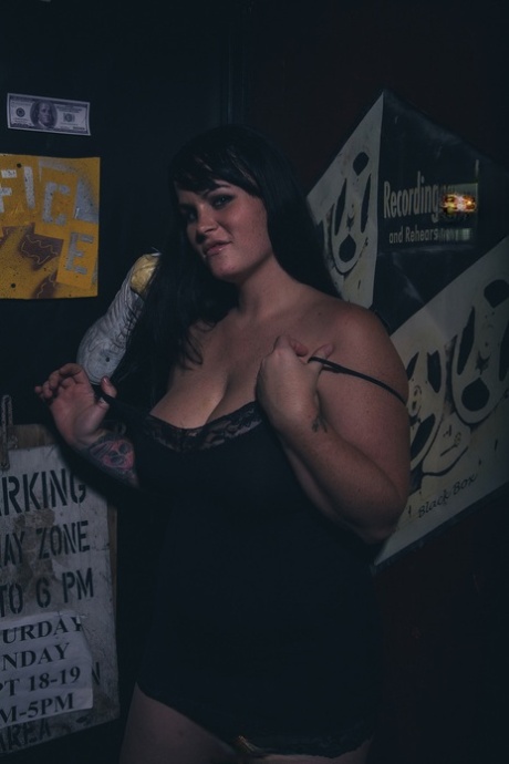 lily paige bbw sexy nude pic