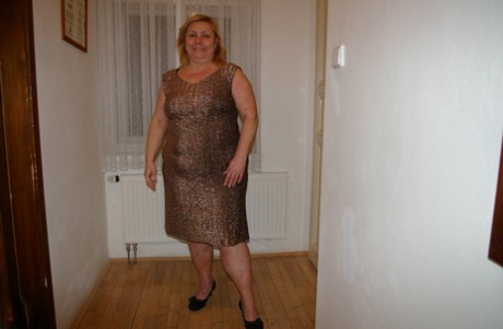 cop fucks chubby gal in red dress sexy photo