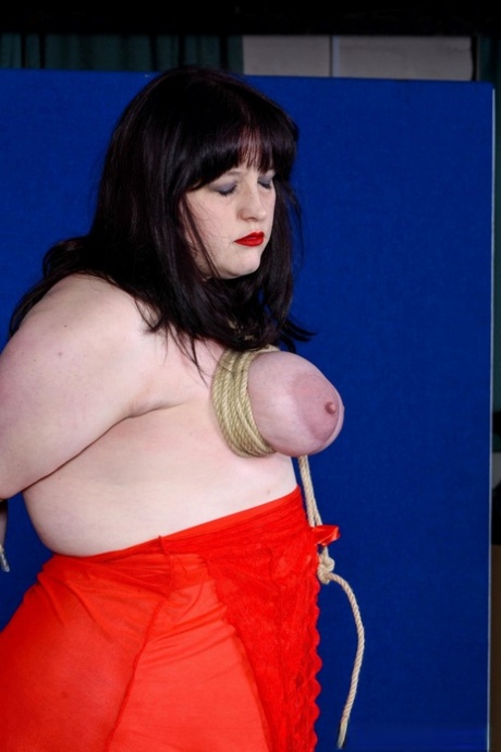 huge tits bbw ai hd photo
