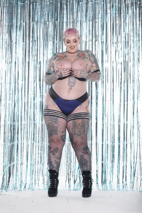 thick latina squirt erotic archive