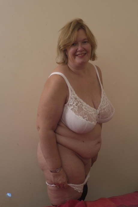 curvy milf fully clothed hot porn image