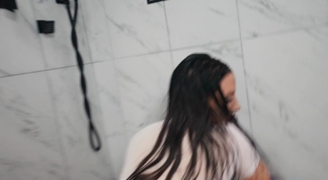 latina paradise bbw pornographic pictures