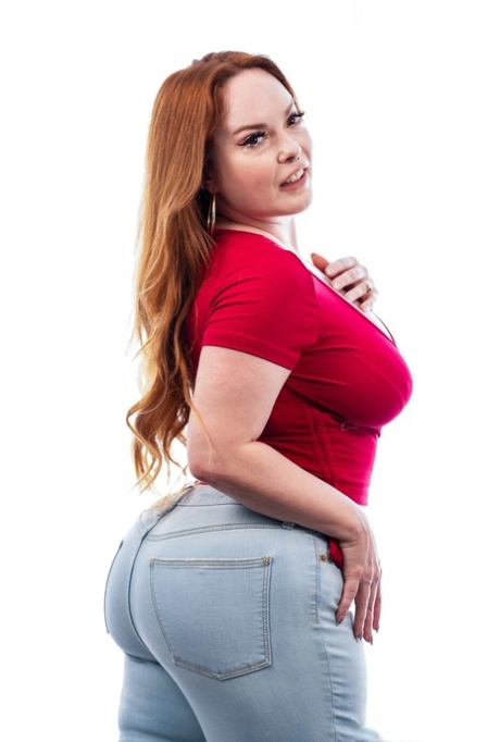 voluptuous honey melanie jayne adores playing with her clit sexy naked archive