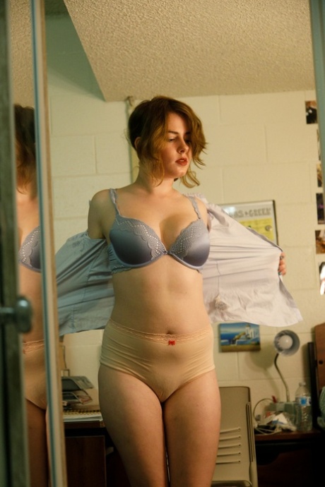 carmella bbw art naked gallery
