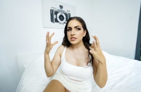female huge ass hole exclusive pic