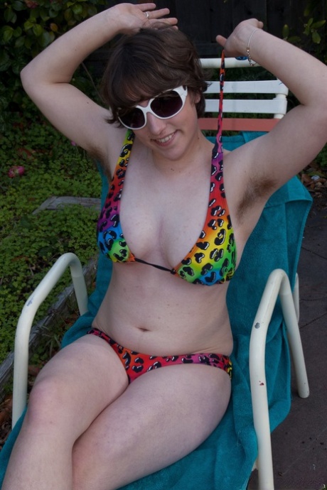 fat girl foot erotic archive