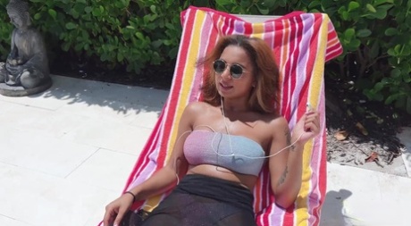 thick milf missionary free porn img