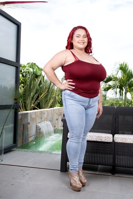 this curvy floozy relishes some hardcore bondage time free nude picture