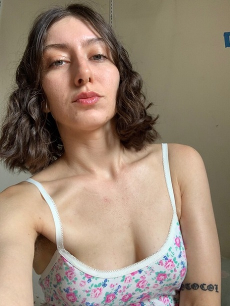 bbw lesbian scissor nudes images