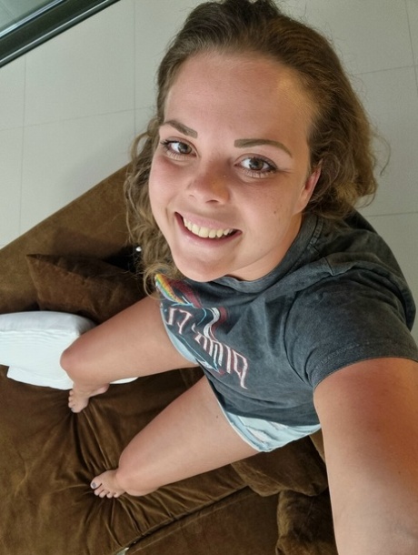 arliene naughty amateur cock sucking big ass mature asian free sexy pictures