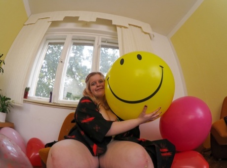 thick creamy latina adult picture