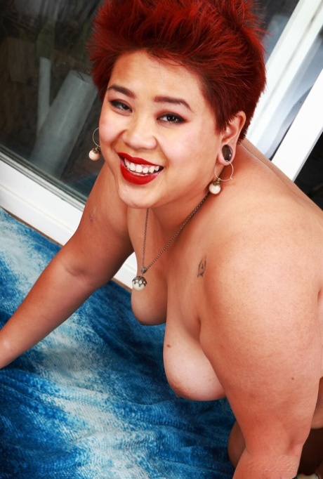 chubby amateur wife wants a cock inside her pussy hot pic
