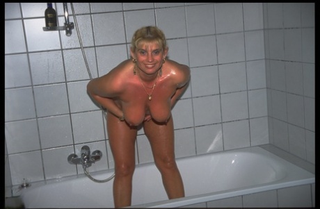 bbw clap beautiful nude archive